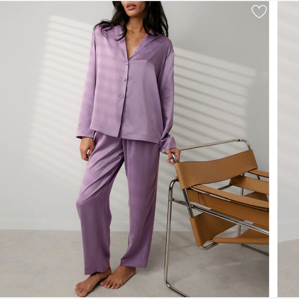 LUNYA BNWT Washable Silk Long Sleeve Pant Set in Dormant Orchid Size XS